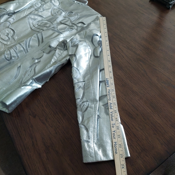 Chico's Siver cut out vegan leather blazer - Picture 8 of 8